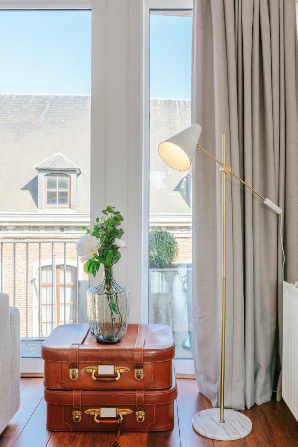 Luxury Apart' Mons City Center With Terrace Apartment Bagian luar foto