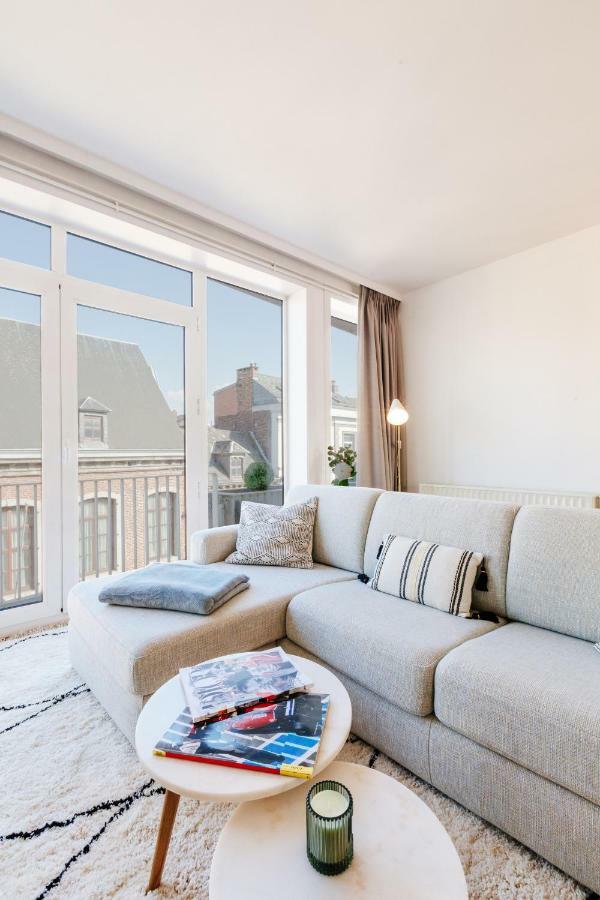 Luxury Apart' Mons City Center With Terrace Apartment Bagian luar foto