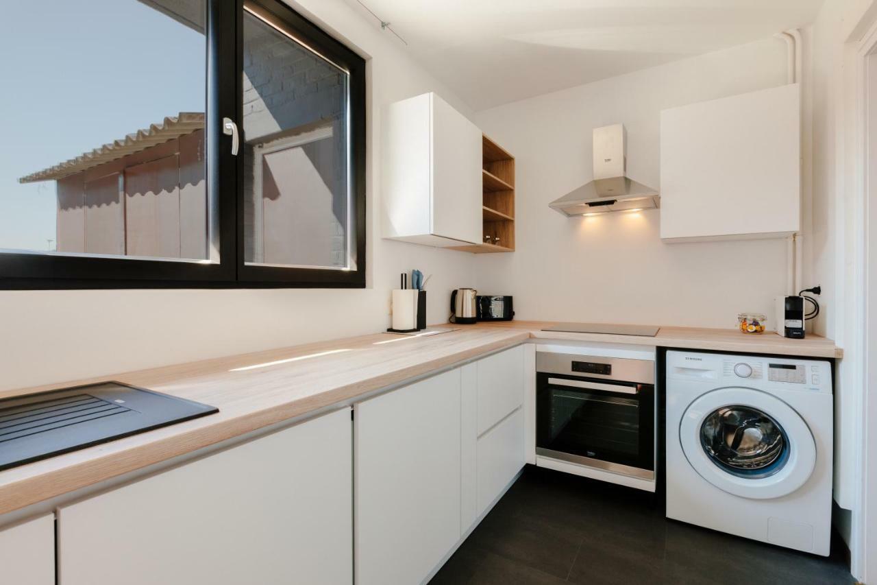 Luxury Apart' Mons City Center With Terrace Apartment Bagian luar foto