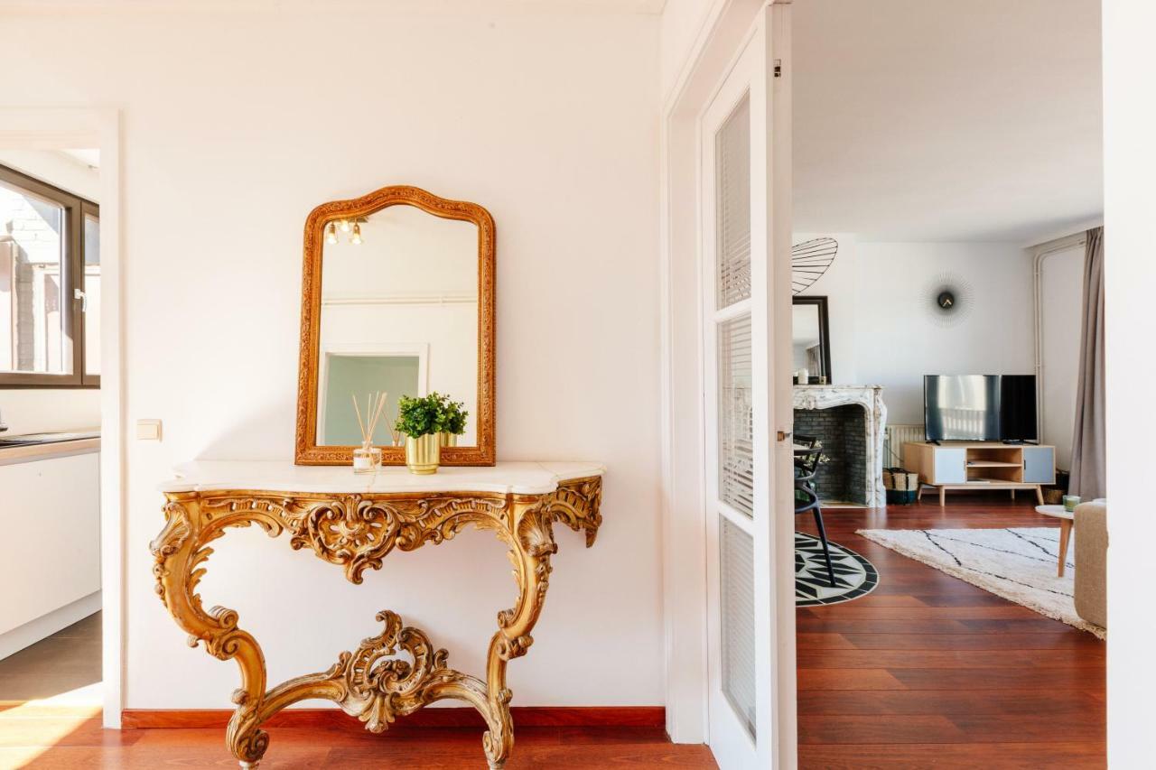 Luxury Apart' Mons City Center With Terrace Apartment Bagian luar foto
