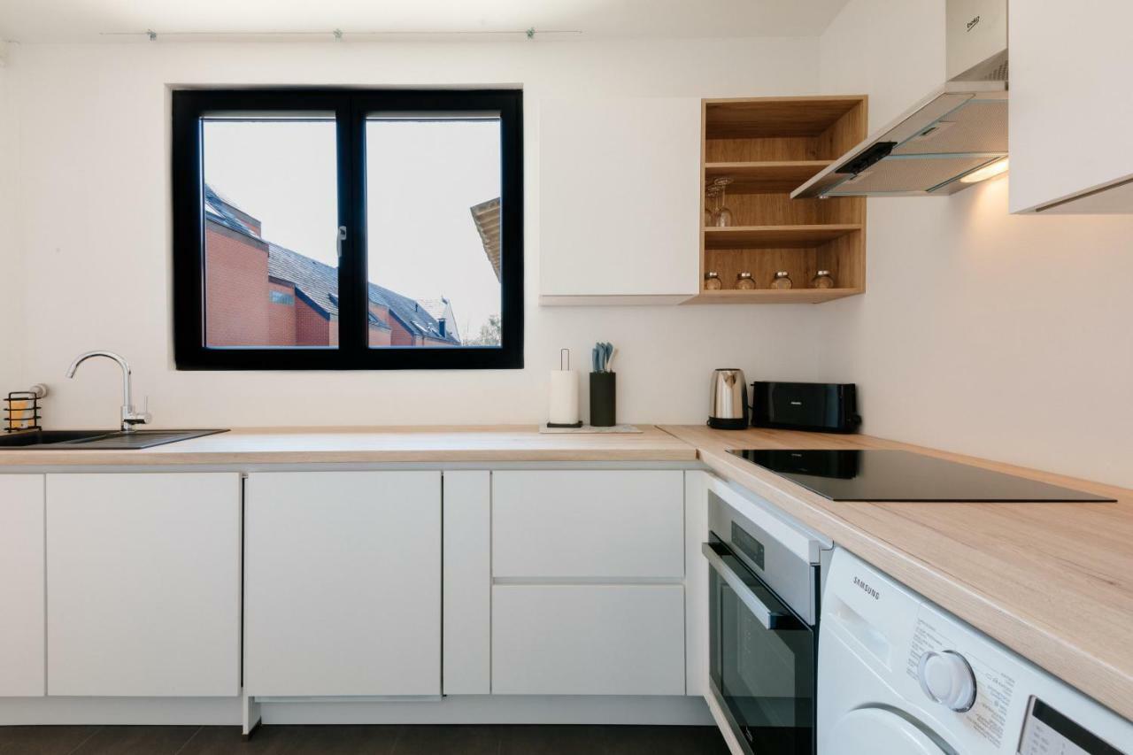 Luxury Apart' Mons City Center With Terrace Apartment Bagian luar foto